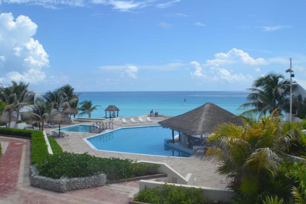 Departamentos Al Lado Del Mar En Zona Hotelera Cancún Exteriér fotografie